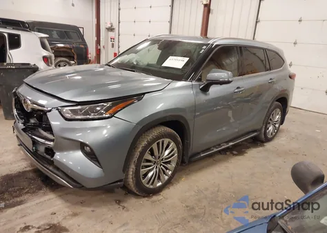 2024 Toyota Highlander Platinum из США, поврежденный, VIN 5TDKDRBHXRS528904